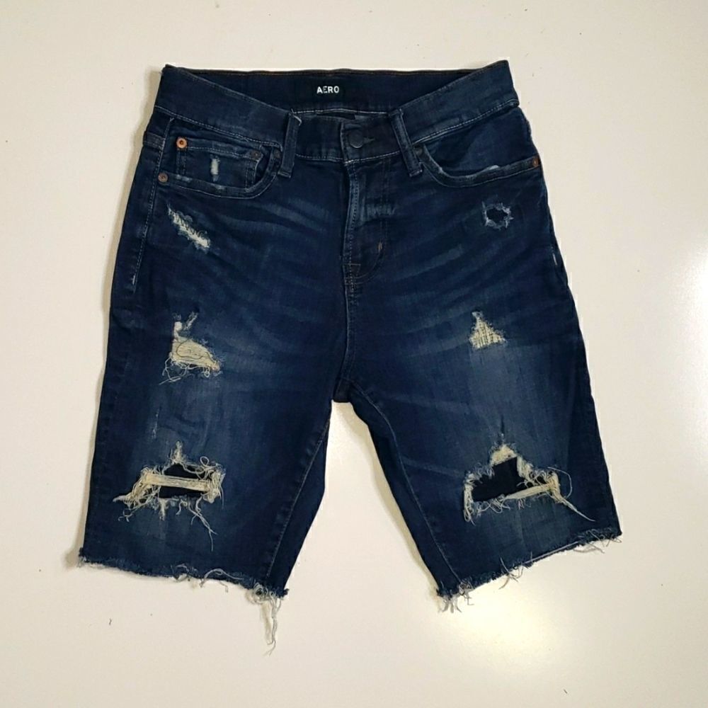 Aero Dark Wash Denim Slim Cut off Bermuda Jean Distressed Shorts Women’s 27